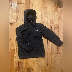 North Face windbreaker size:5